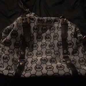 New never used Michael Kors purse .